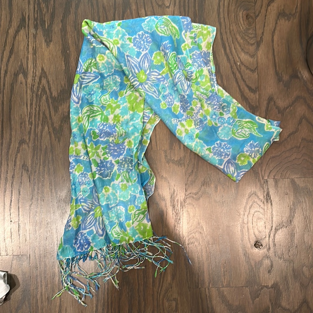 Lilly Scarf